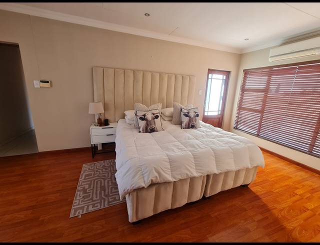 3 BEDROOM HOUSE FOR SALE IN VANDERBIJLPARK SE 8